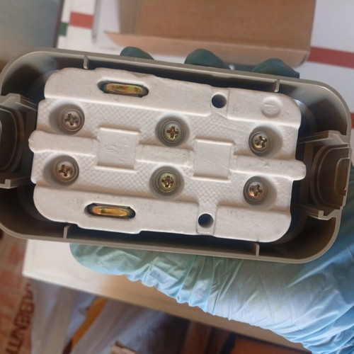 BTicino Art. 0602 Safety Switch 26A 380V New with Fuses