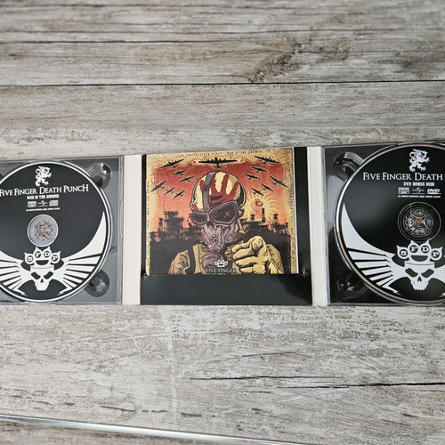 Five Finger Death Punch War Is the Answer double CD deluxe edition digipack