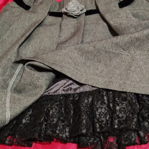 Girls' clothes used, set size 9-10, skirt and blouse