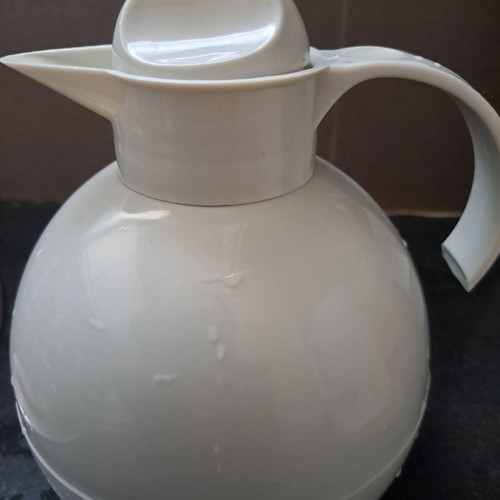 Thermos jug used, white, 1 liter capacity