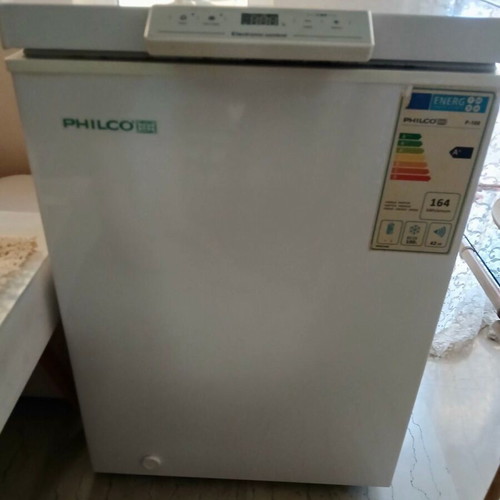 Philco chest freezer like new, white, 100 liters