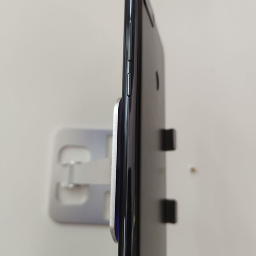 Huawei Y7 (2018) 16GB refurbished black smartphone