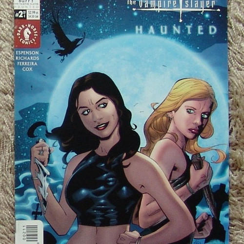 Comics set new, 25 English and 2 Greek issues including Blade and Conan