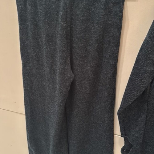 Woolen tracksuit set in cypress color like new