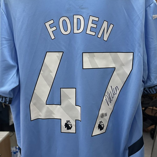 Phil Foden Signed Jersey with Beckett Certification New