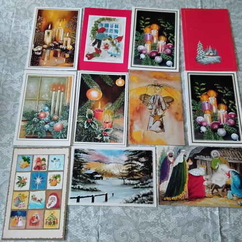 Christmas decorations and mugs new with gift of 45 cards