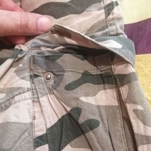 Bermuda shorts size M, khaki color