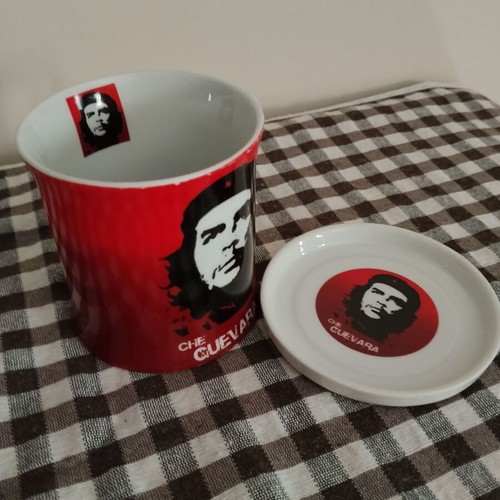 Che Guevara Collectible Mug with Lid fine bone china like new