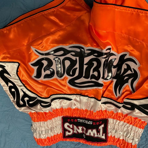 Muay Thai Twins shorts medium size new