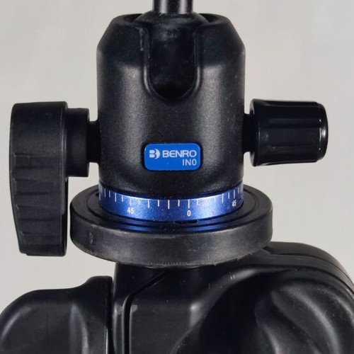 Benro C1980F Carbon tripod used with Benro INO head