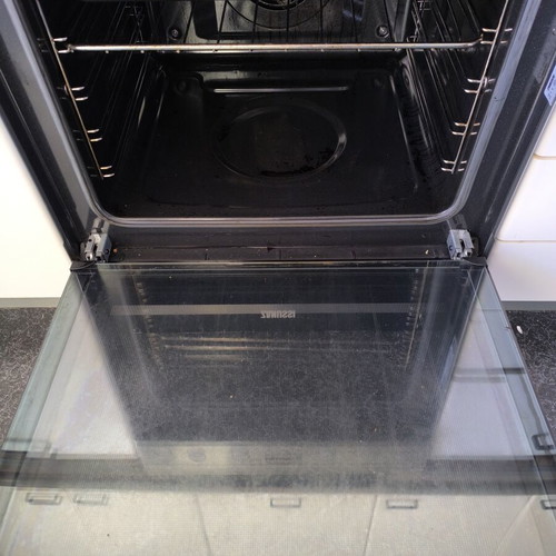 Zanussi ZCV65320XA electric stove used, bought October 2023