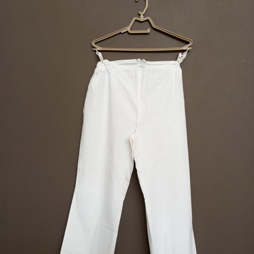 Lorina White Maternity Pants with Gift Top like new