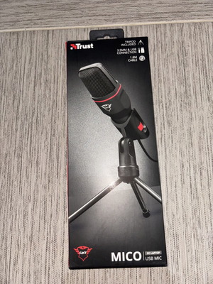 Trust CXT Microphone with Tripod
