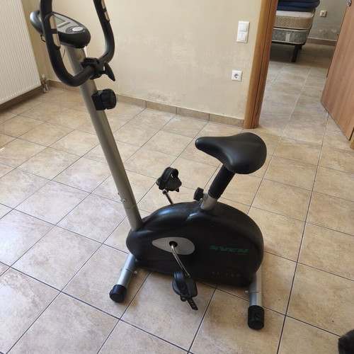 Exercise bike used with eight training levels