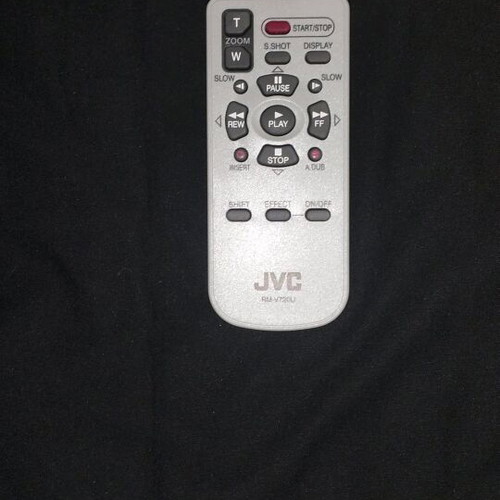 JVC GR-D248E Video Camera like new with accessories