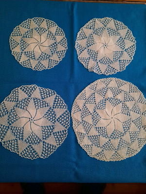 Set of 4 handmade crochet doilies like new, vintage, white