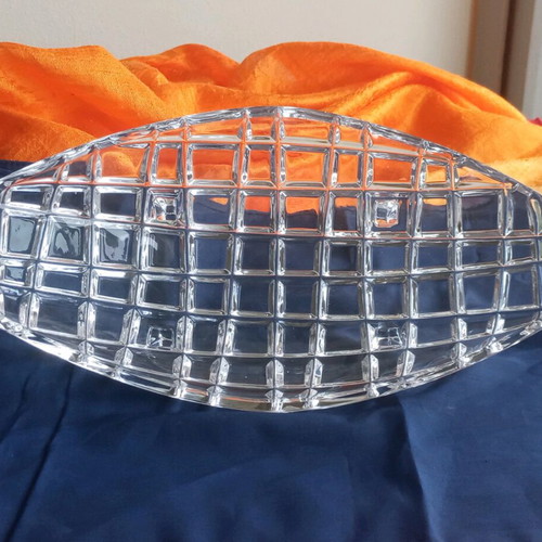 Small vintage crystal platter like new