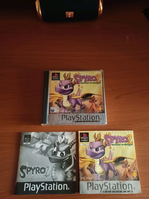 Spyro 2 PlayStation (PS1) like new with all booklets