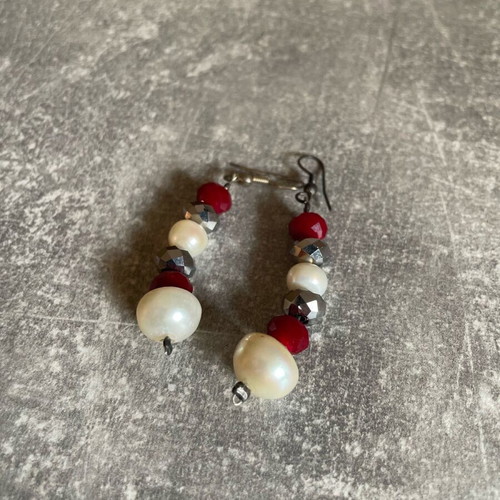 Earrings used with multicolored stones