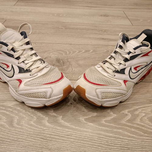 Nike Zoom Air Y2K Vintage sneakers used, white with red and navy details