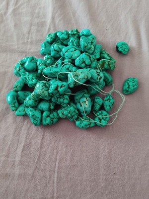 Turquoise nuggets like new, 267gr ideal for jewelry making