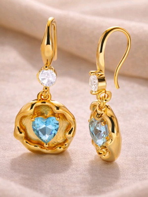 Gold-colored earrings with blue heart new, elegant design