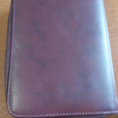 Leather organizer brown burgundy like new
