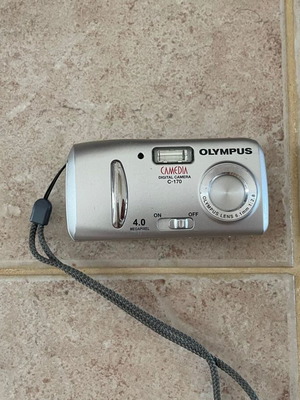 Olympus C-170 Zoom ψηφιακή compact φωτογραφική μηχανή μεταχειρισμένη