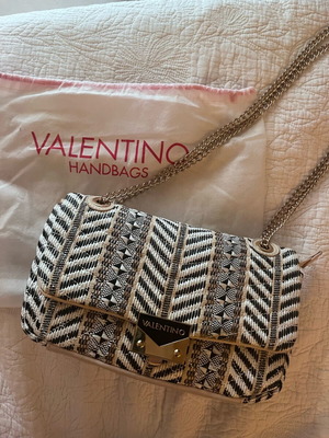 Valentino shoulder bag like new, multicolor
