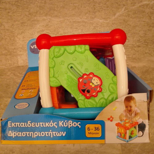 V tech educational activity cube like new, 6 to 36 months