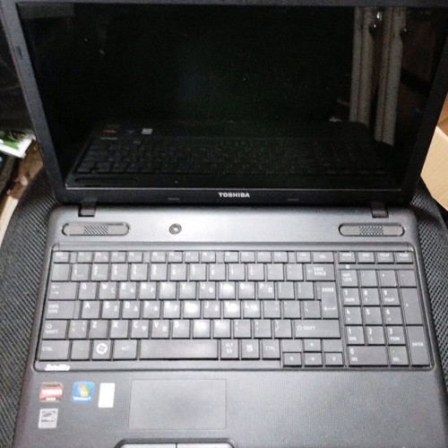 Toshiba Satellite C660D laptop used, AMD E-240 1.5GHz, 4GB RAM, 15.6" LED, 120GB SSD