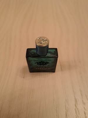 Versace Eros μίνι άρωμα Eau de Toilette 5 ml καινούργιο