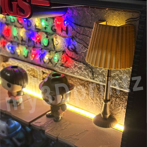Stranger Things Funko Pop! Base with dual lighting and handmade diorama