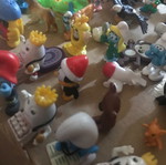 Kinder figures used, assorted miniatures set