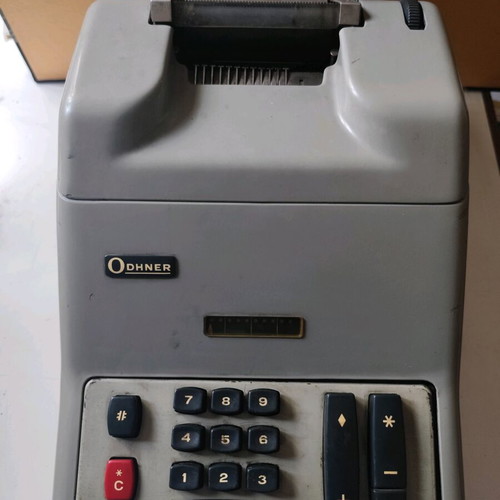 Odhner vintage mechanical calculator new with pinwheels