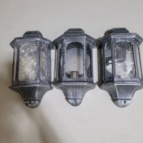 Metal wall lights for indoor and outdoor use new, pack of 3