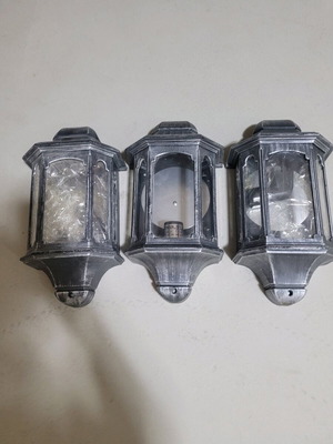 Metal wall lights for indoor and outdoor use new, pack of 3