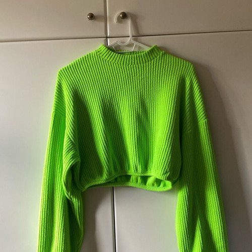 Bershka knitted sweatshirt neon green size S like new