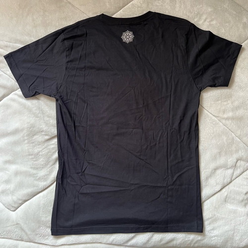Mandala clothing black t shirt with print like new