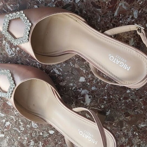 Migato pumps like new, satin, size 39, beige