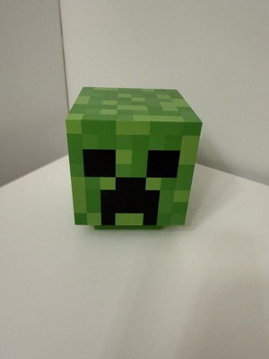 Minecraft Creeper LED φωτιστικό σαν καινούργιο, με μπαταρίες