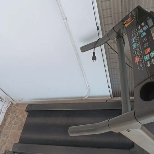 York Pacer 4850 HRC treadmill like new