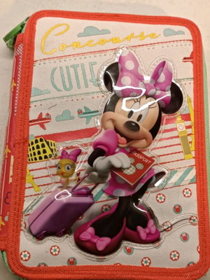 Minnie pencil case like new for girls
