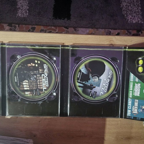 Splintell Cell PC case with 3 CDs like new