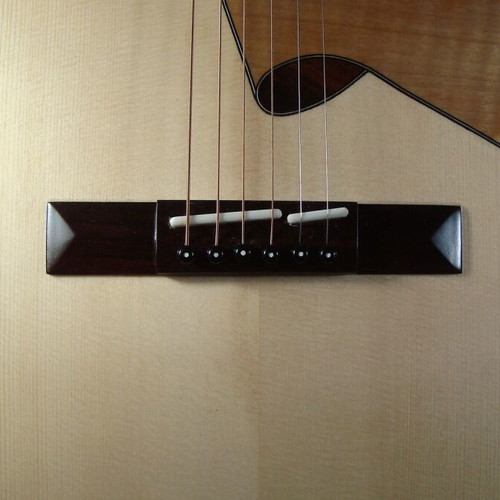 Acoustic folk guitar new with spruce top and rosewood body