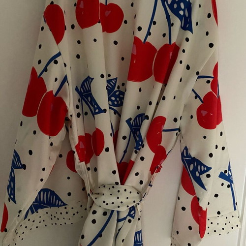 Summer kimono Petit Boutik one size like new, white and red