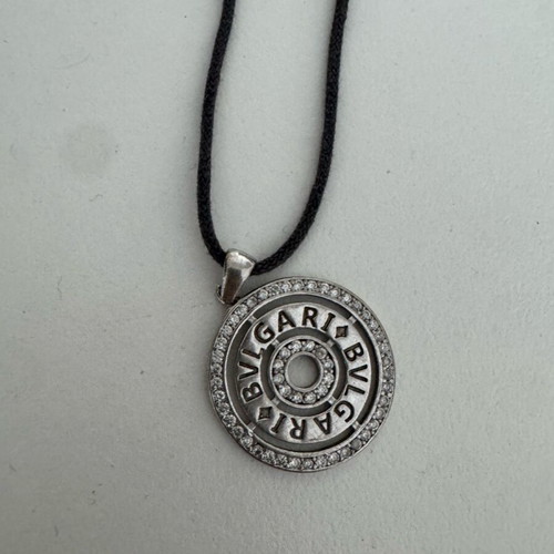 Bvlgari necklace with leather cord gray like new