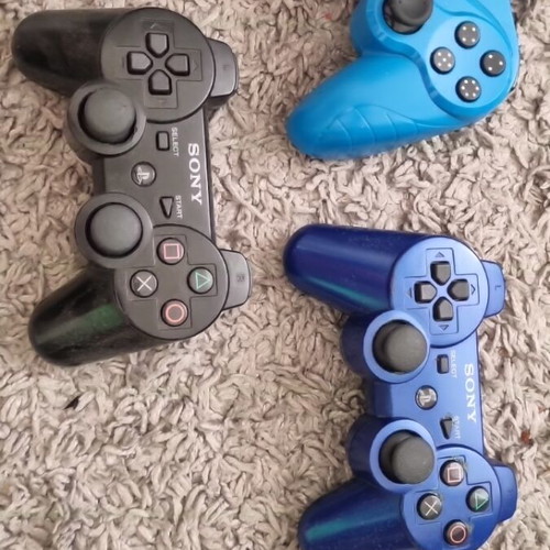 PlayStation 3 controllers like new, Sony, blue and black