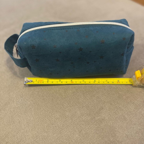 Vichy toiletry bag like new, blue fabric with satin interior