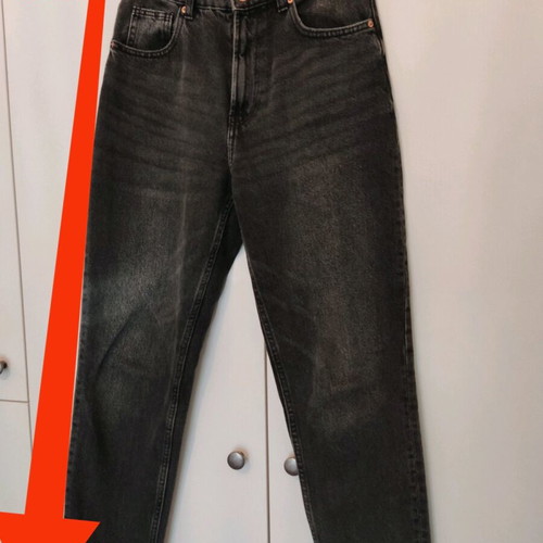 Bershka mom jeans used, size 36, black and gray